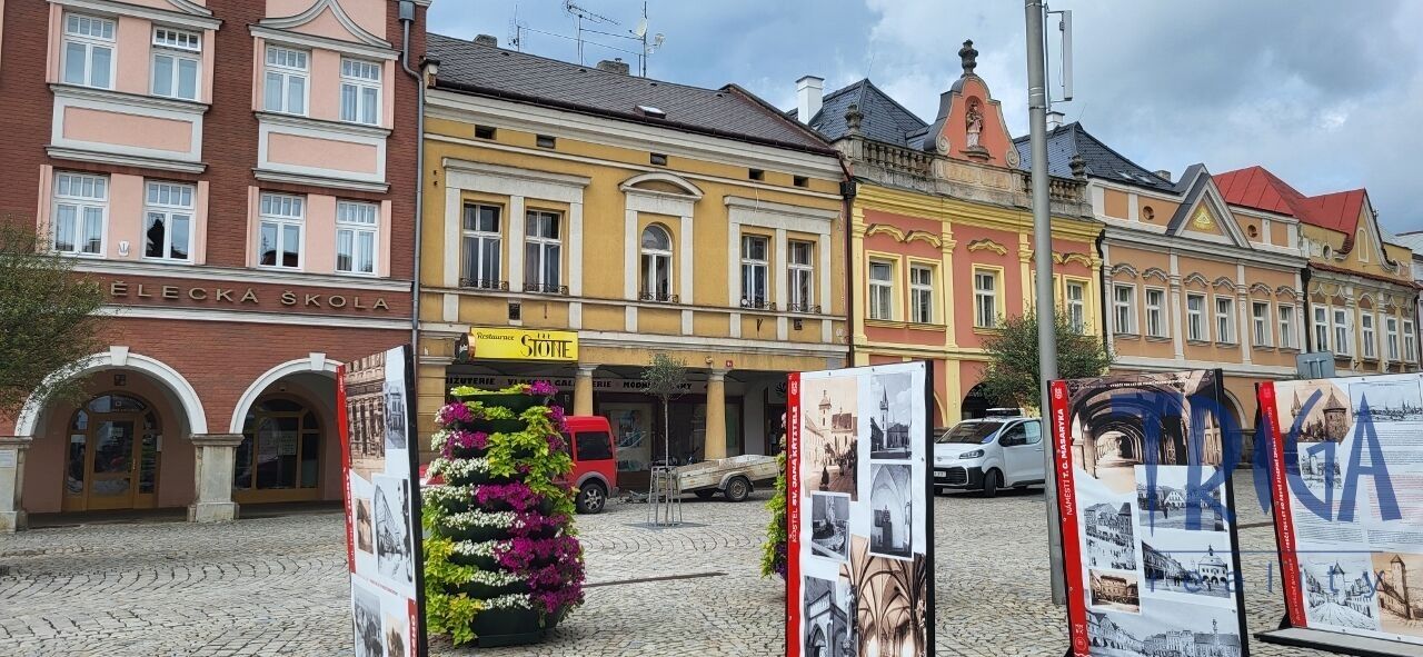 Restaurace, náměstí T. G. Masaryka, Dvůr Králové nad Labem, 200 m²
