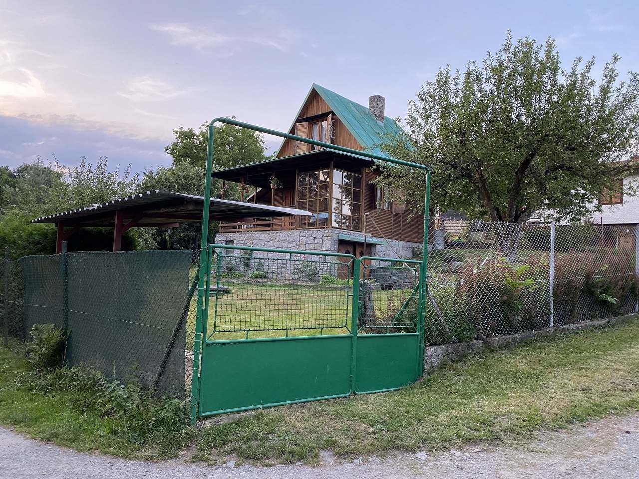 Chaty, Pyšely, Středočeský kraj