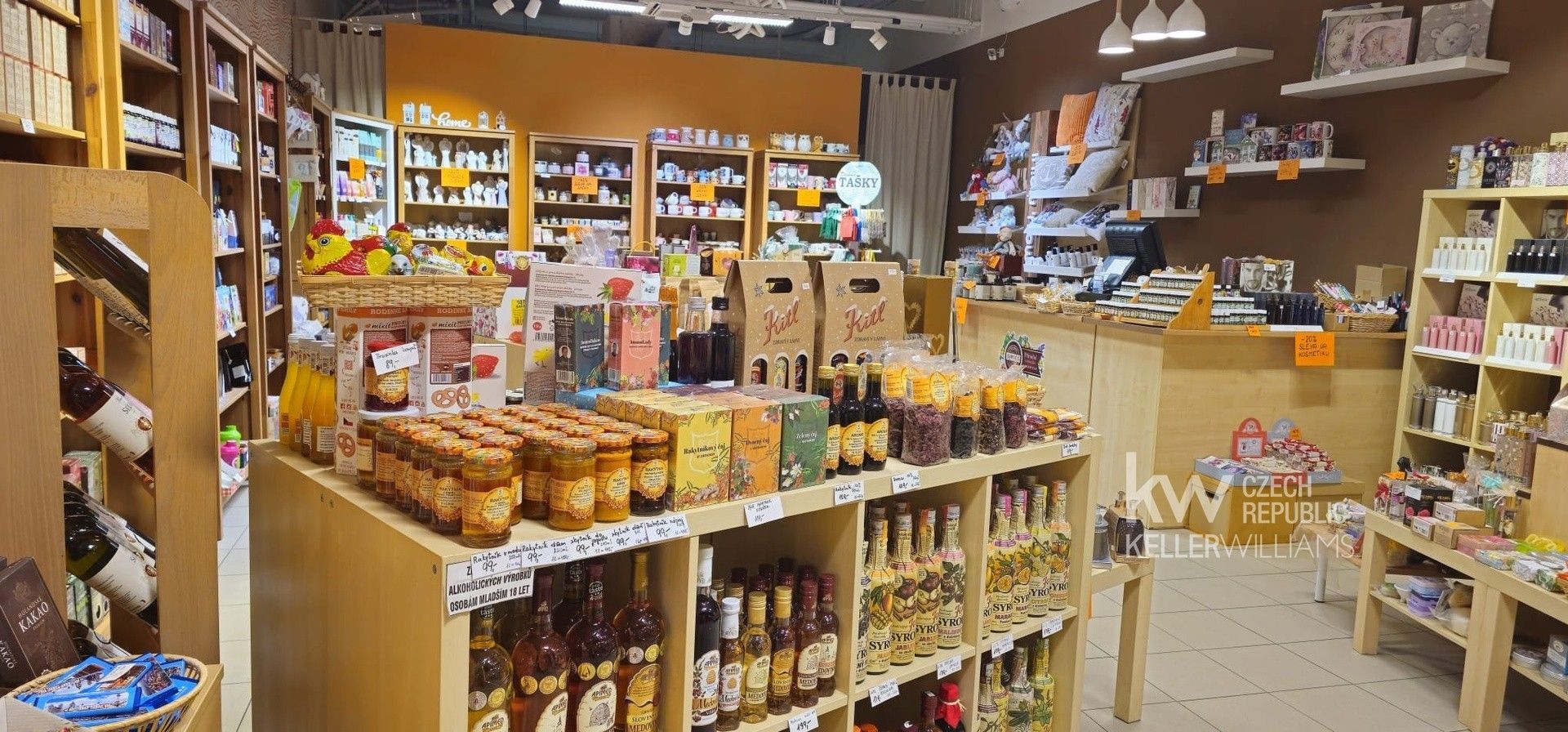 Obchodní prostory, Dukelská třída , Hradec Králové, 87 m² - 2