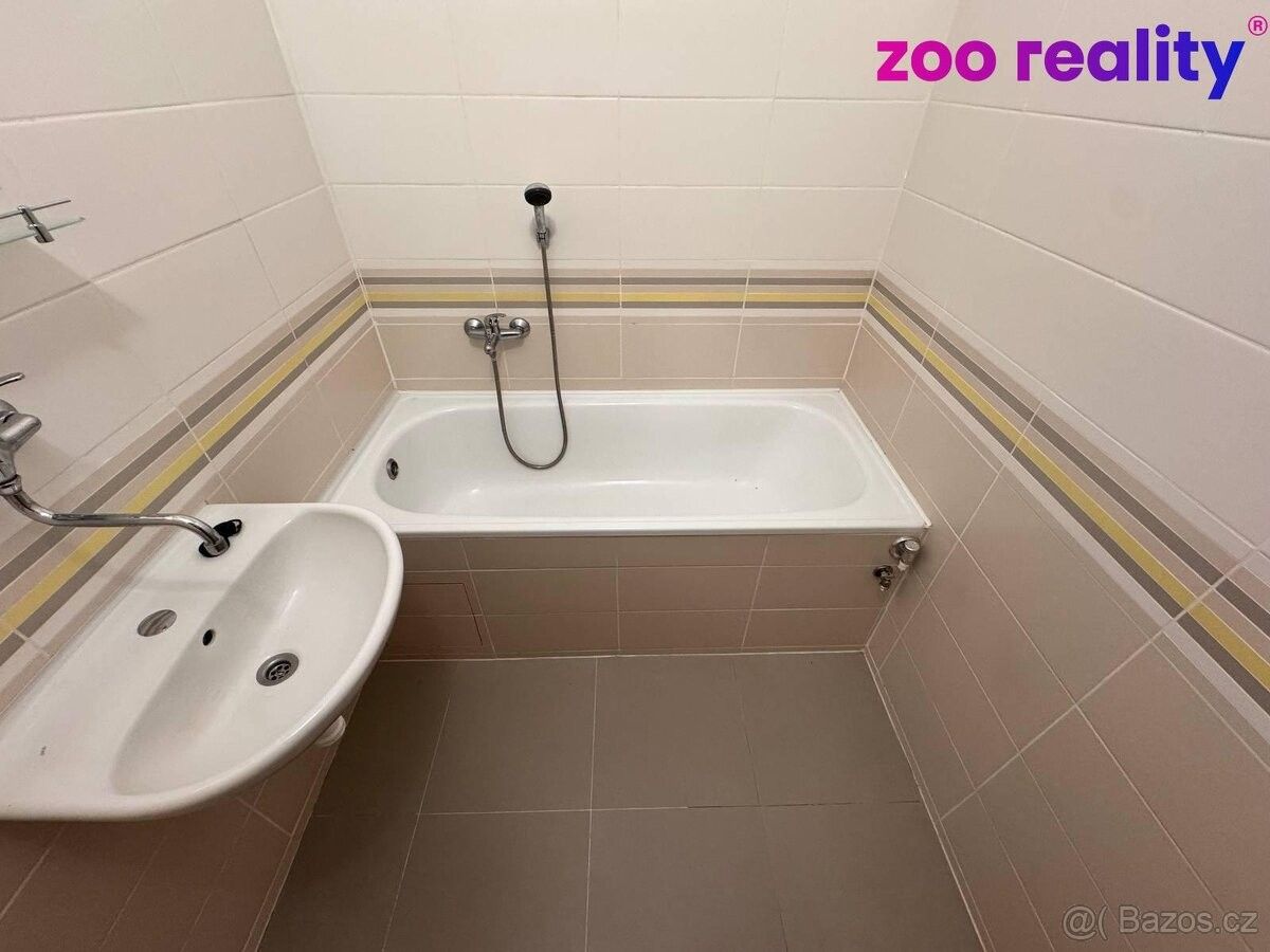 Pronájem byt - Žatec, 438 01