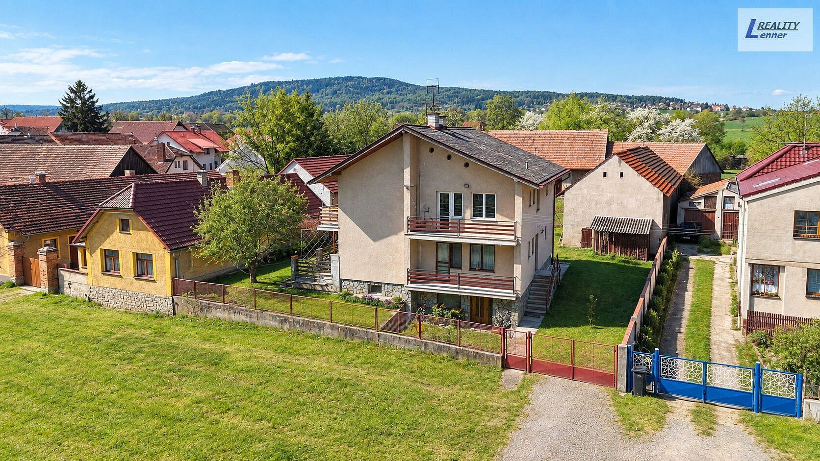 Rodinný dům · 300 m² · Hostomice - Radouš, okres Beroun - 4