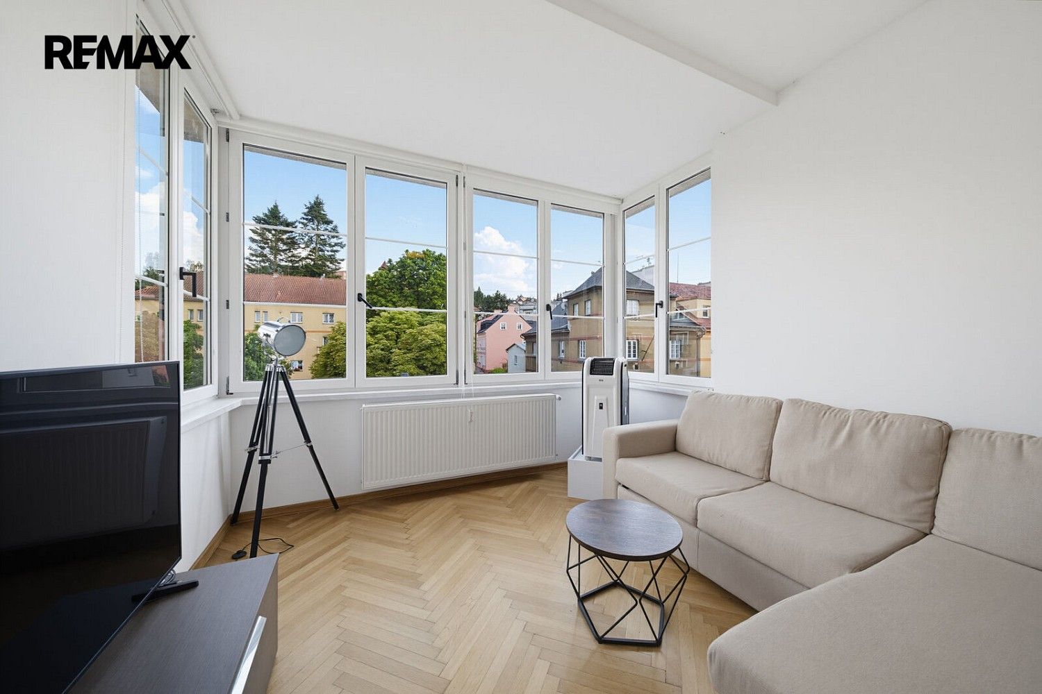 Byt 3+1 · 77 m² · Vítězná, Karlovy Vary - Drahovice - 3