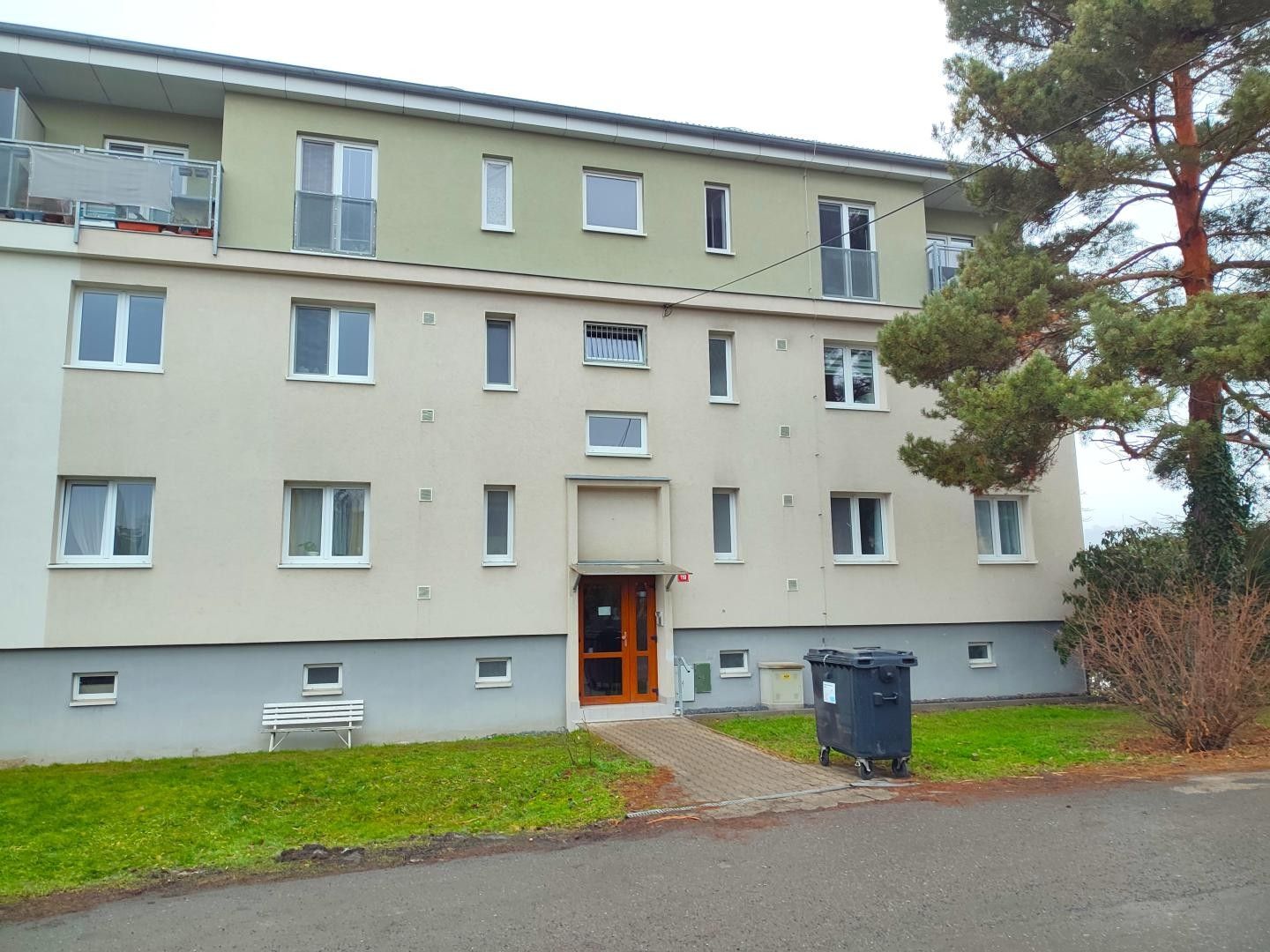 1+kk, Nad Údolím 119, Husinec, 30 m²