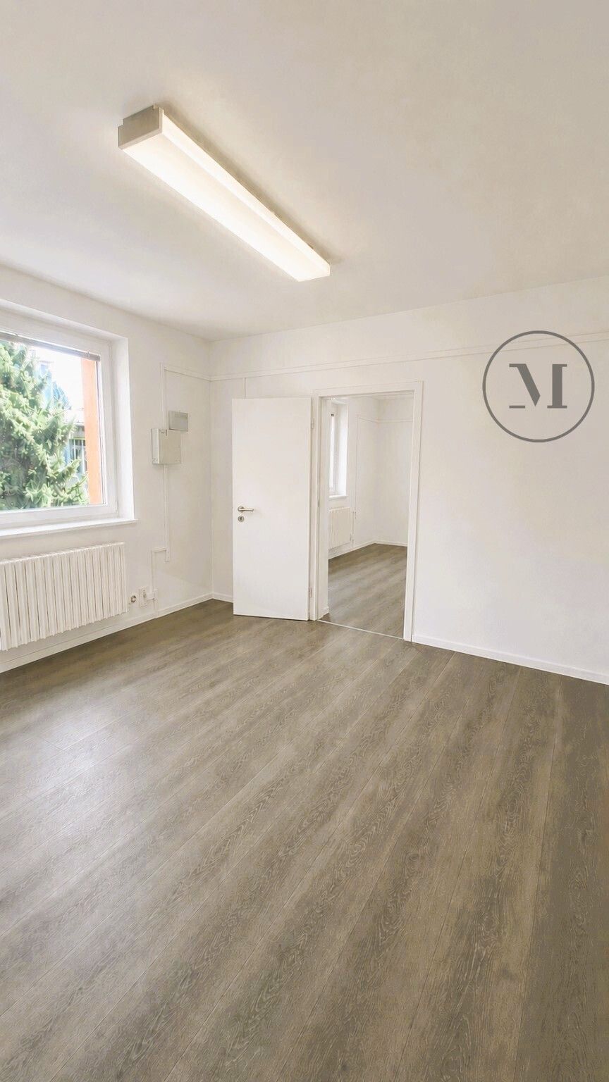 Kanceláře, Hlinská 415, České Budějovice 4, 28 m² - 2