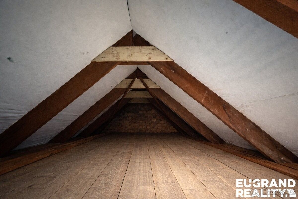Rodinný dům · 987 66, Zahraničí - 4