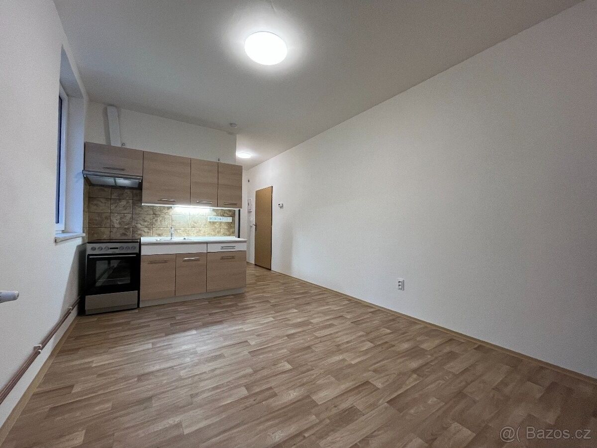 Pronájem byt - Aš, 352 01