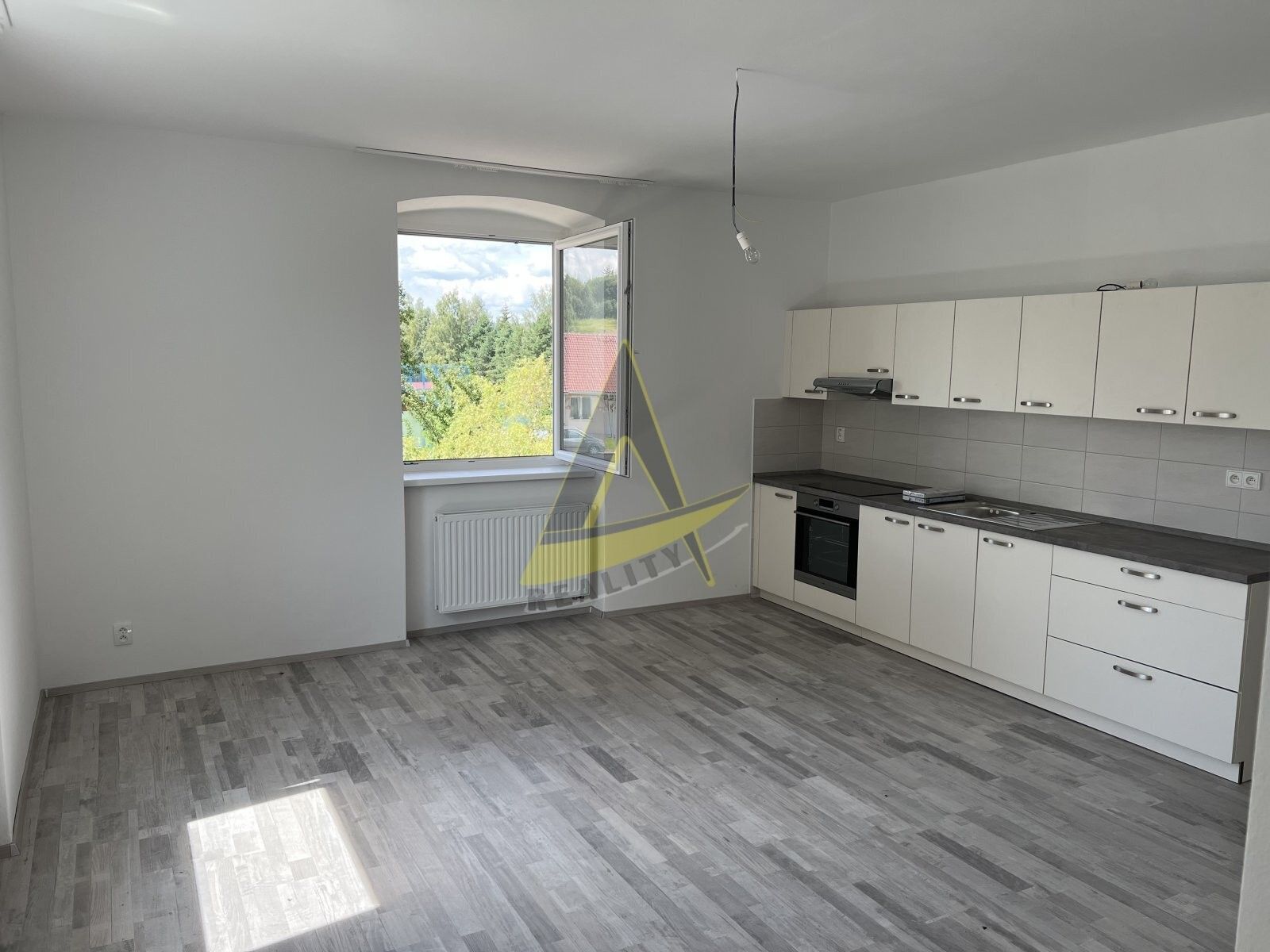 3+kk, Černá v Pošumaví, 108 m² - 1