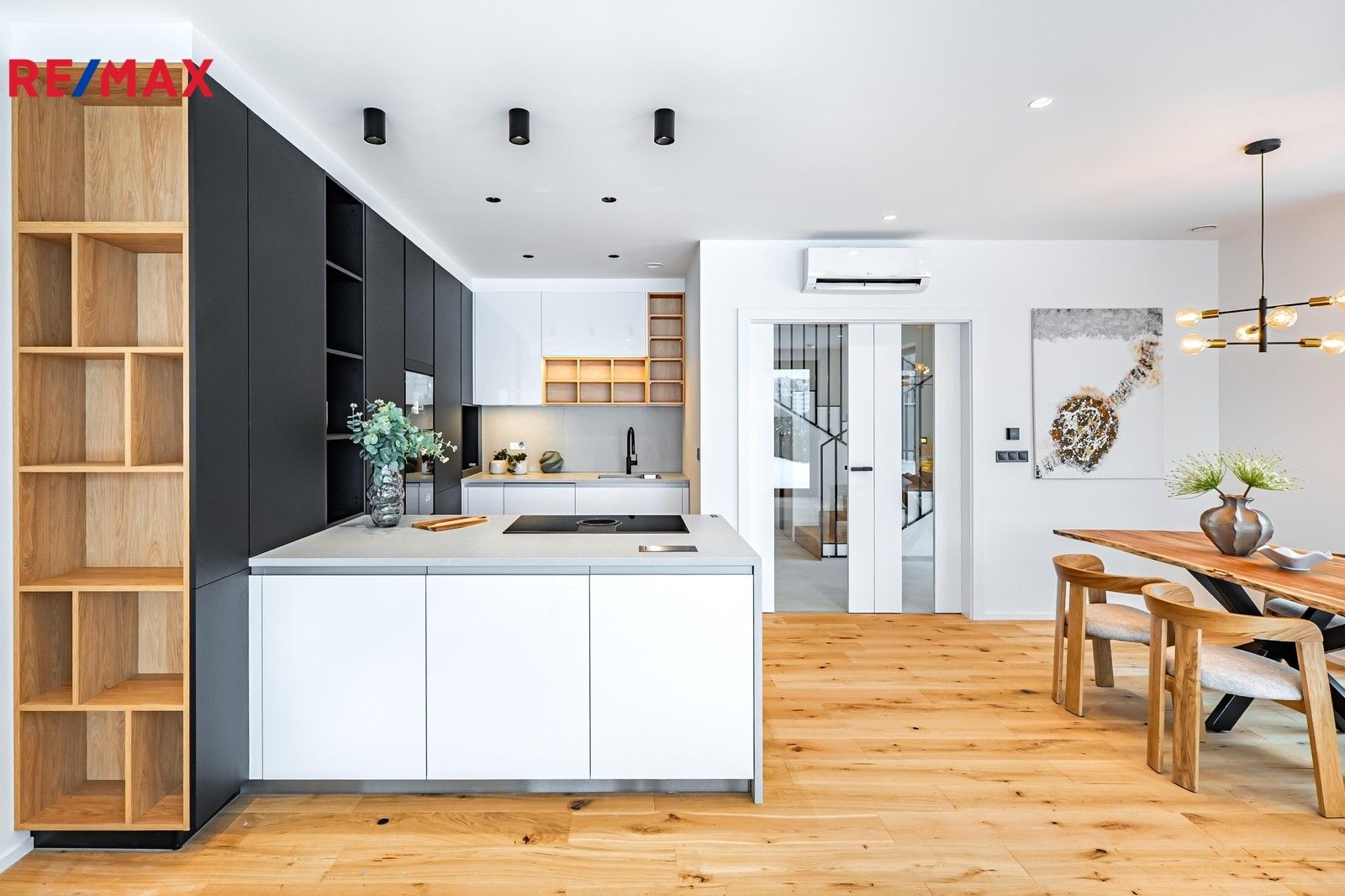 Prodej rodinný dům - Ke Koh-i-nooru 3207, Praha, 283 m²