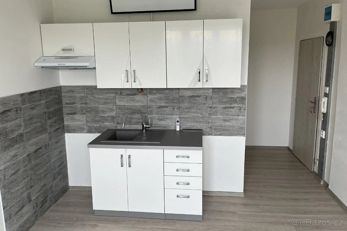 Byty, Sokolov, 356 01