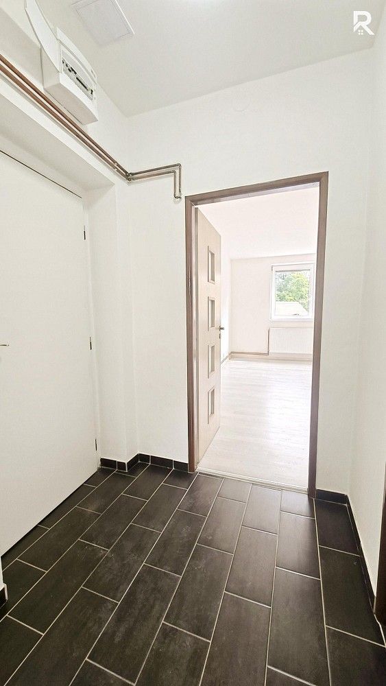 Pronájem byt 1+1 - Hostomice, okres Teplice, Ústecký kraj, 50 m² - 5