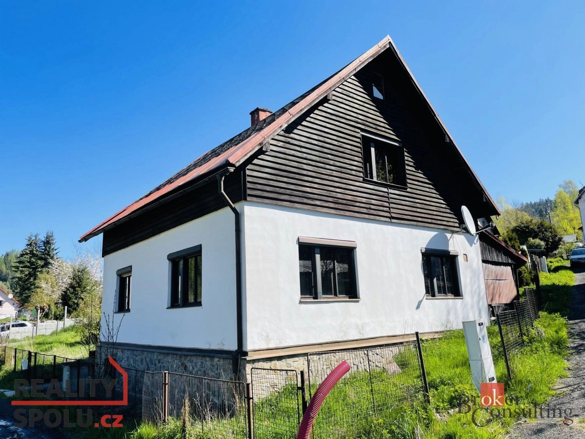 Prodej rodinný dům - Stříbrná, 130 m²