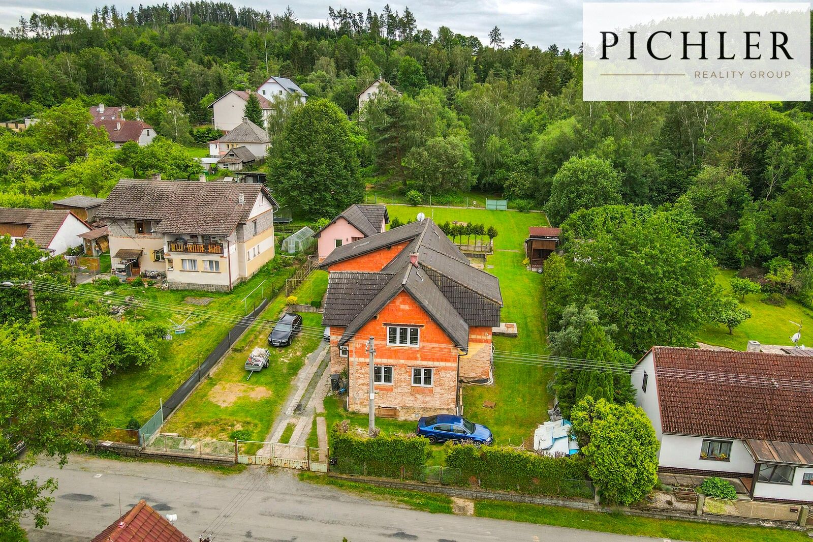 Rodinné domy, Nekvasovy, 330 m²