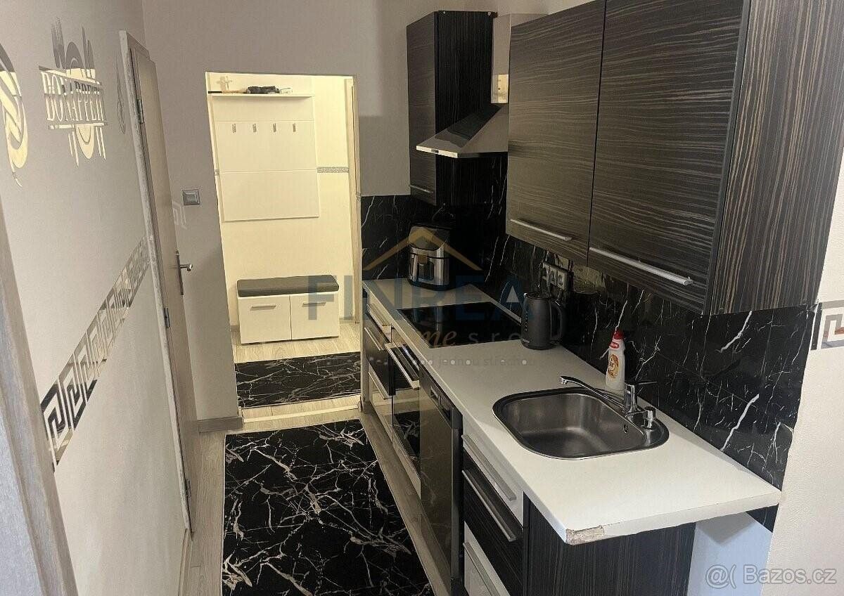 Prodej byt - Postoloprty, 439 42