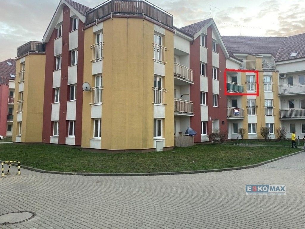 2+kk, Kpt. Jaroše, Břeclav, 75 m²