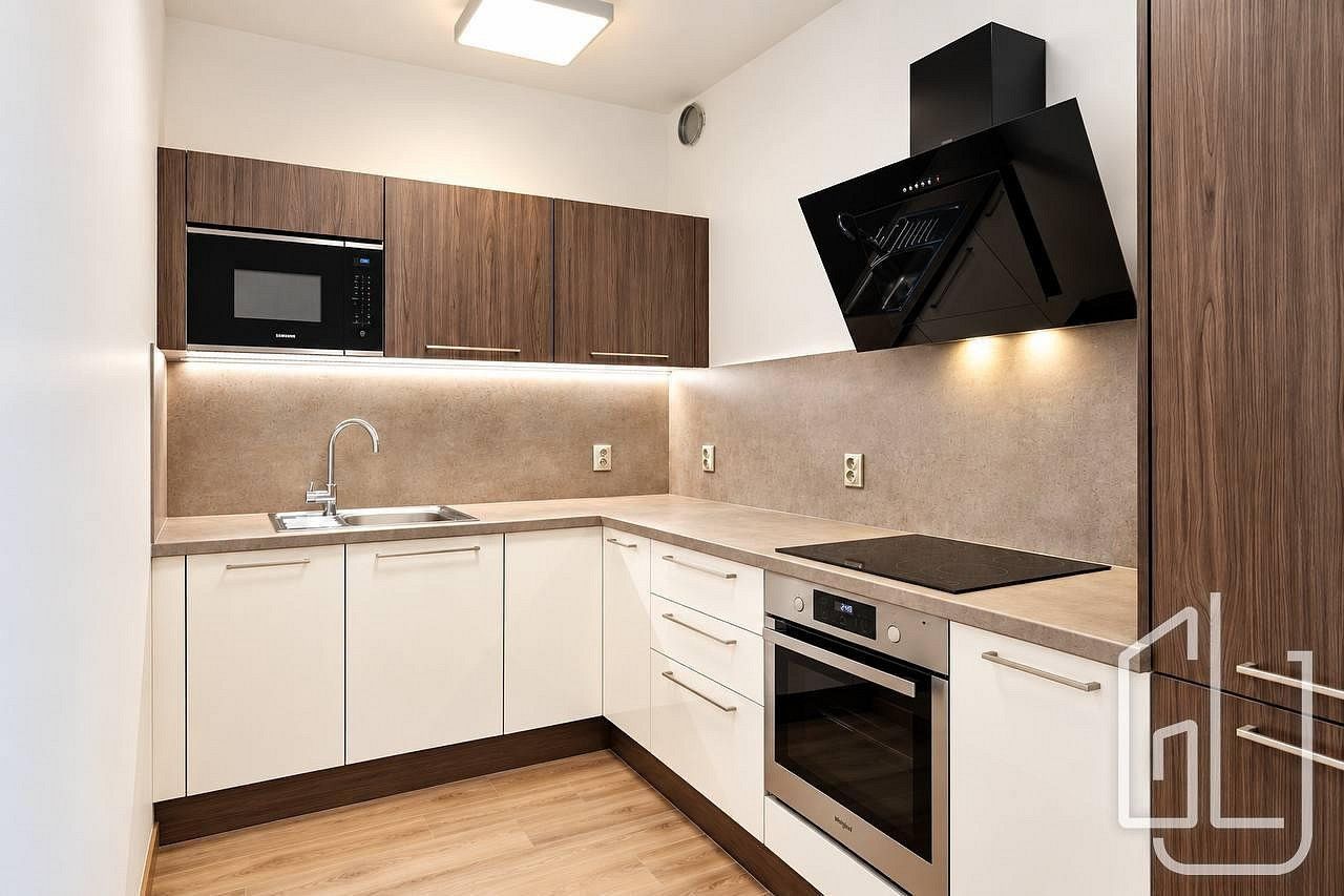 1+kk, Zvěřinova, Praha 3 - Strašnice, 52 m² - 2