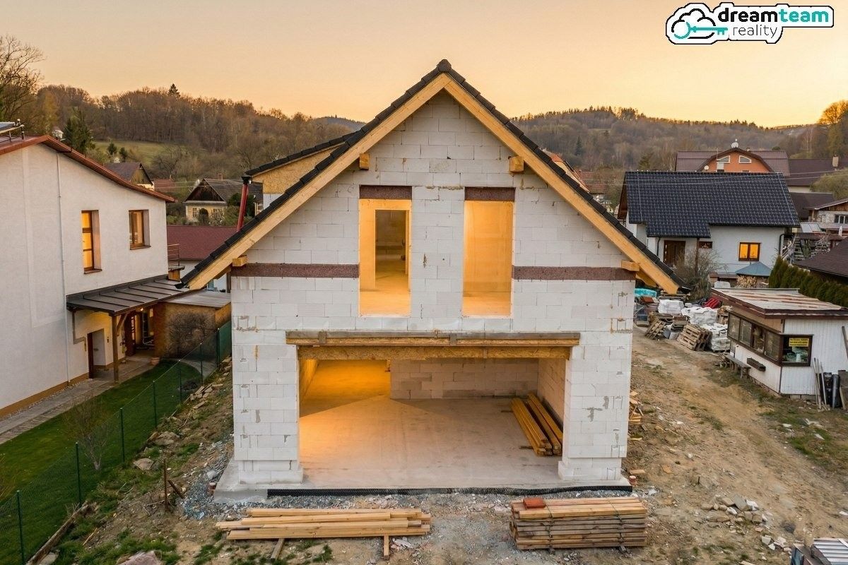 Rodinné domy, Josefa Holiše 119, Zubří, 276 m² - 2