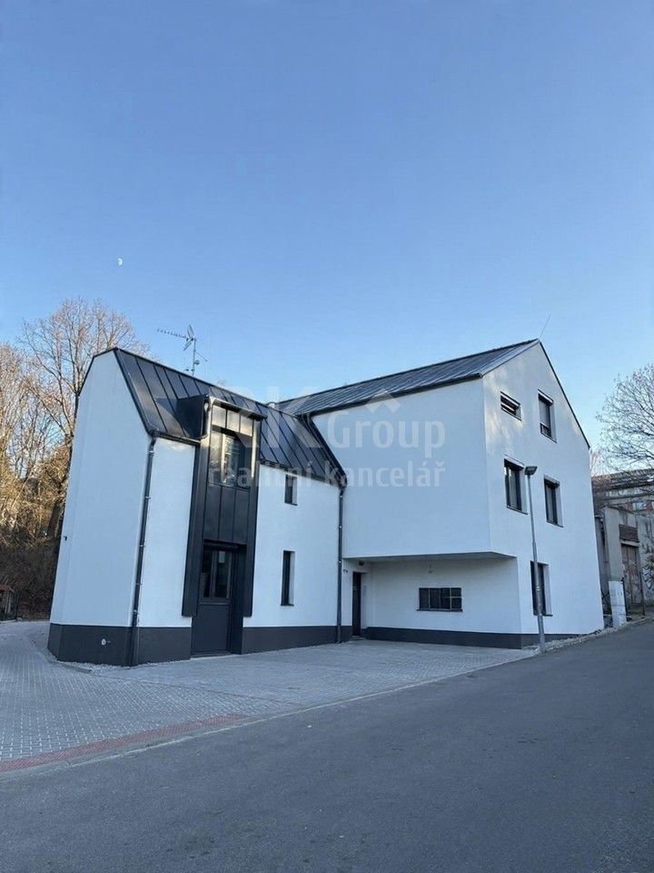 2+kk, Nádražní, Hořovice, 44 m²