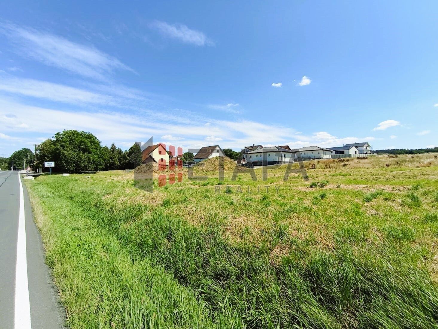 Pozemek pro bydlení, 4 932 m²