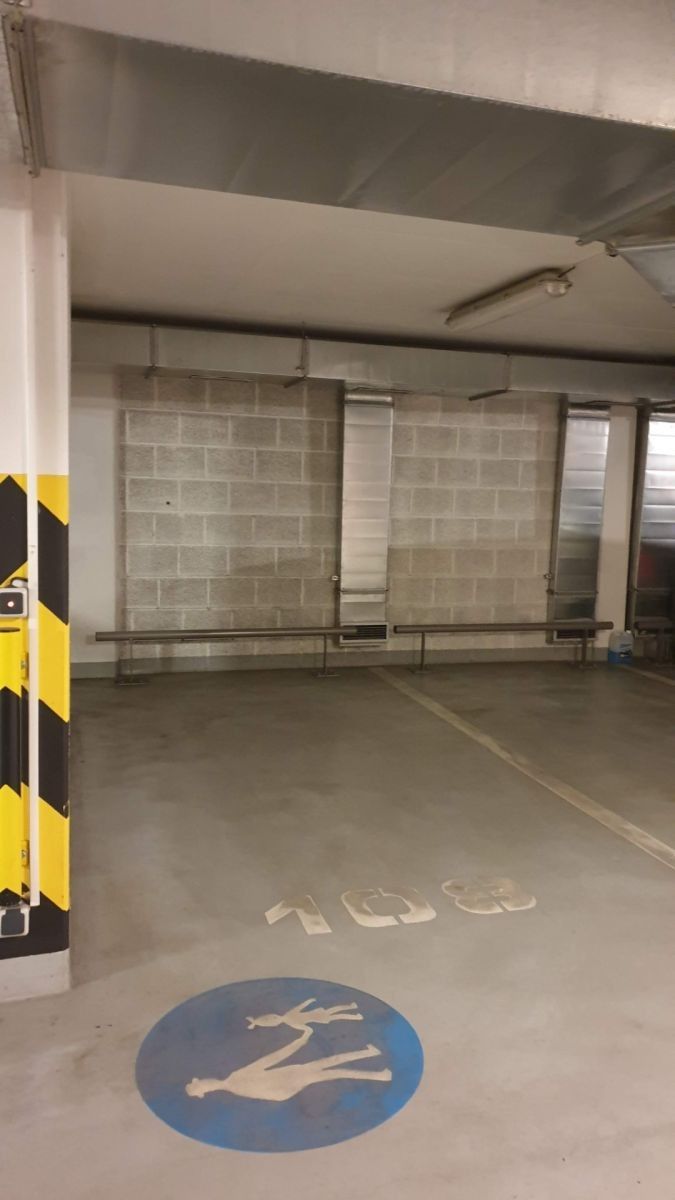 Garáž · 15 m² · Irská, Praha - Vokovice - 3