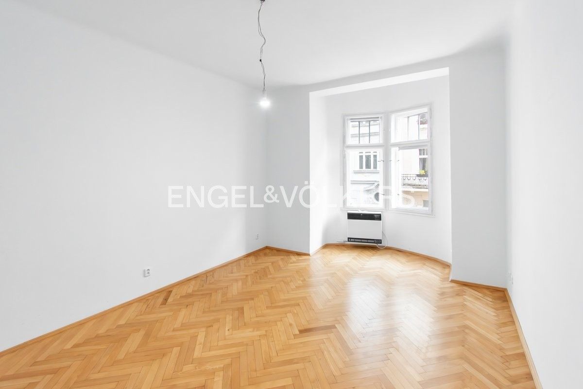 3+kk, Na spojce, Praha, 75 m²