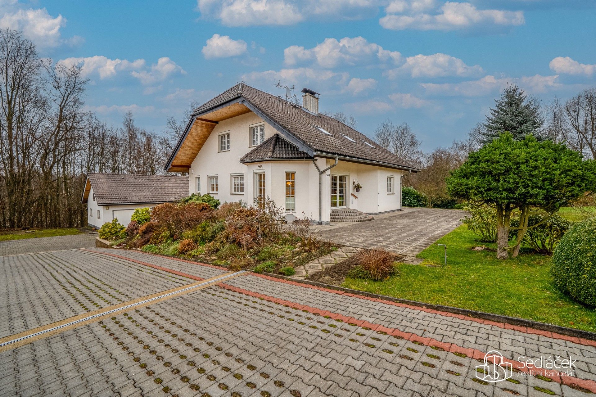 Rodinné domy, Sokolovská, Loket, 335 m²