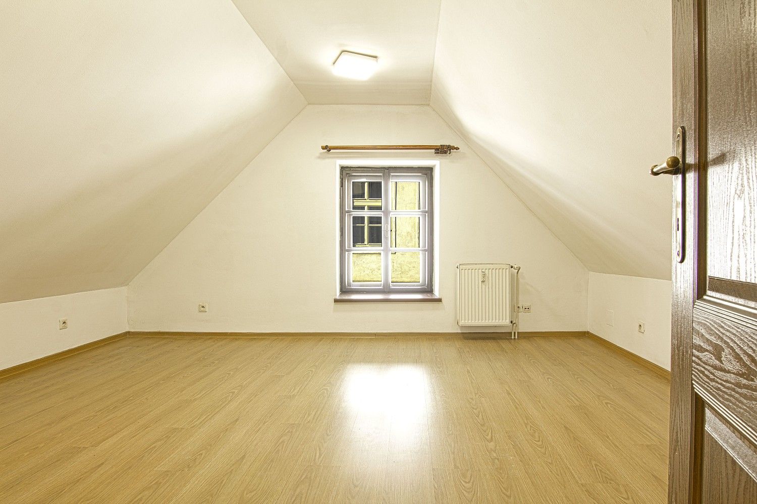 Byt 1+1 · 37 m² · Jindřichův Hradec - Jindřichův Hradec IV, Jihočeský kraj - 3