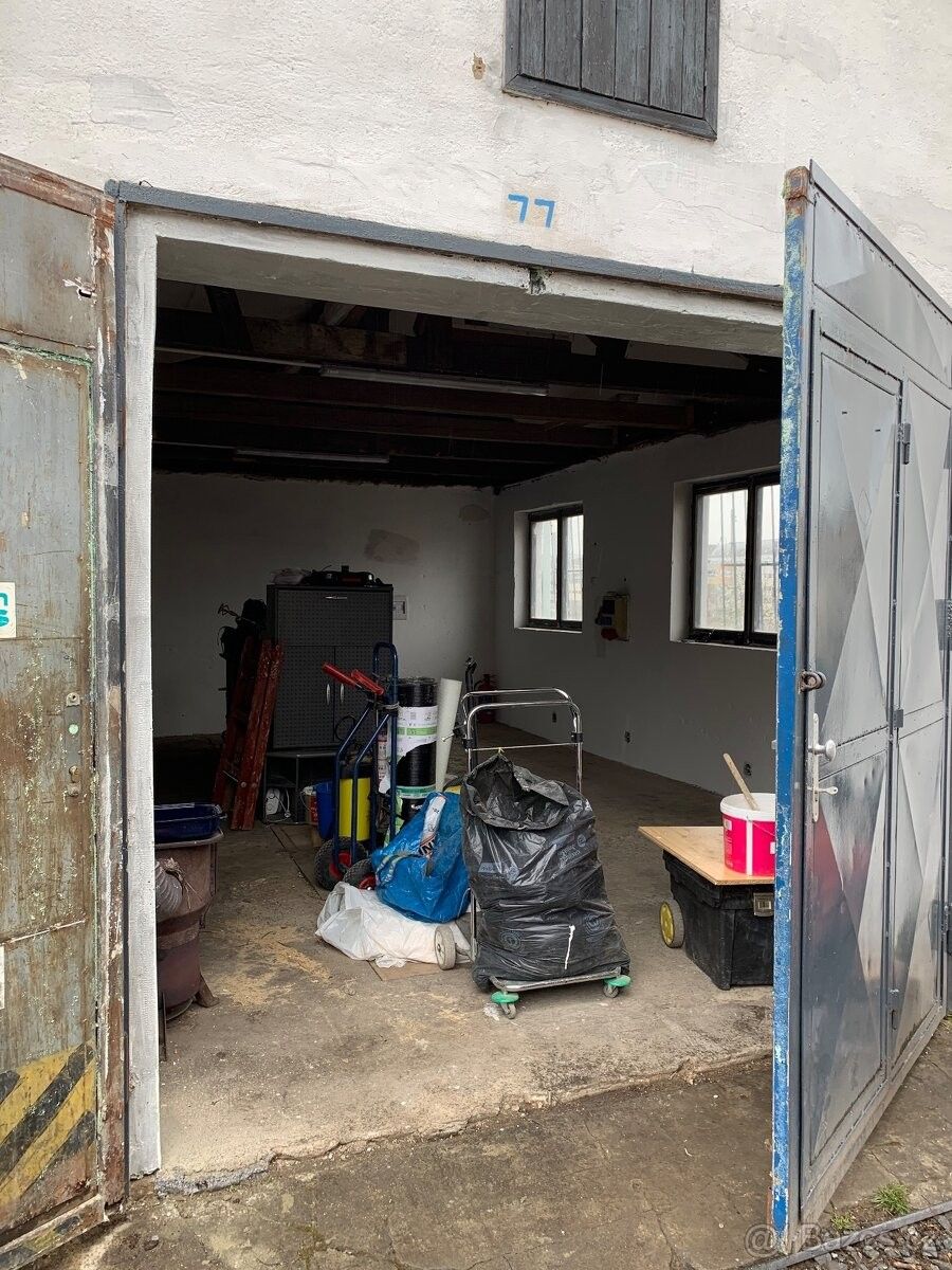 Pronájem garáž - Praha, 199 00