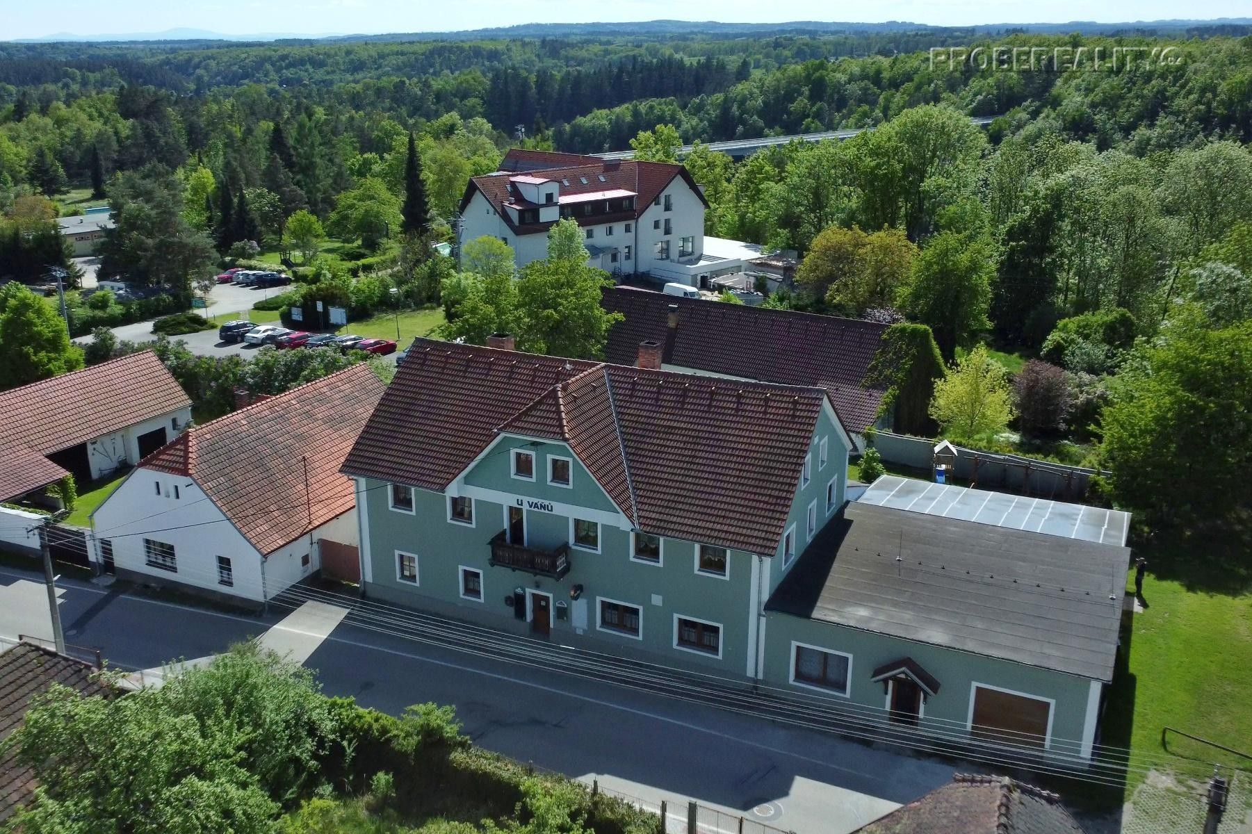 Ubytovací zařízení · 780 m² · Zvíkovské Podhradí - 4
