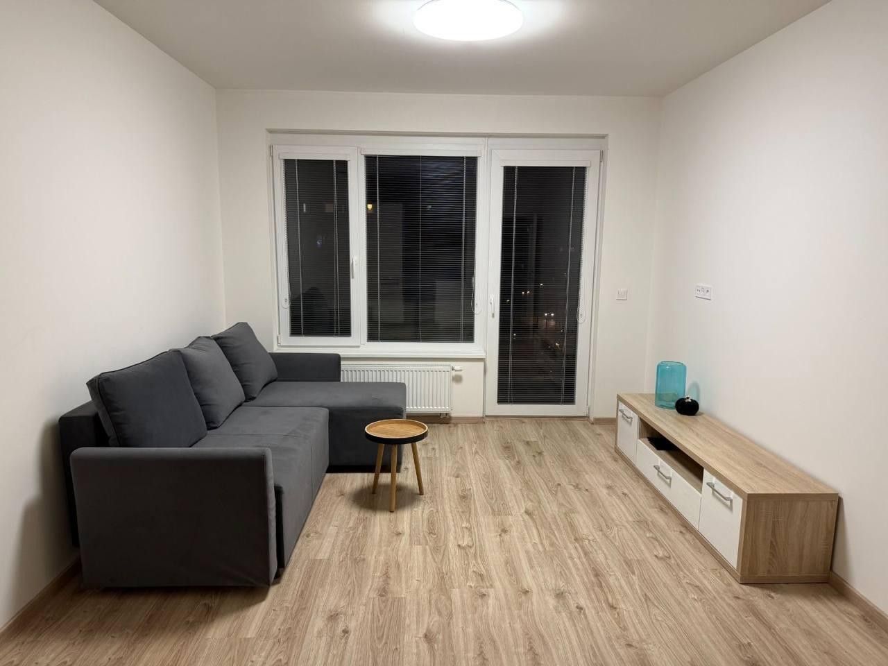 2+kk, Granitova, Praha, 65 m²