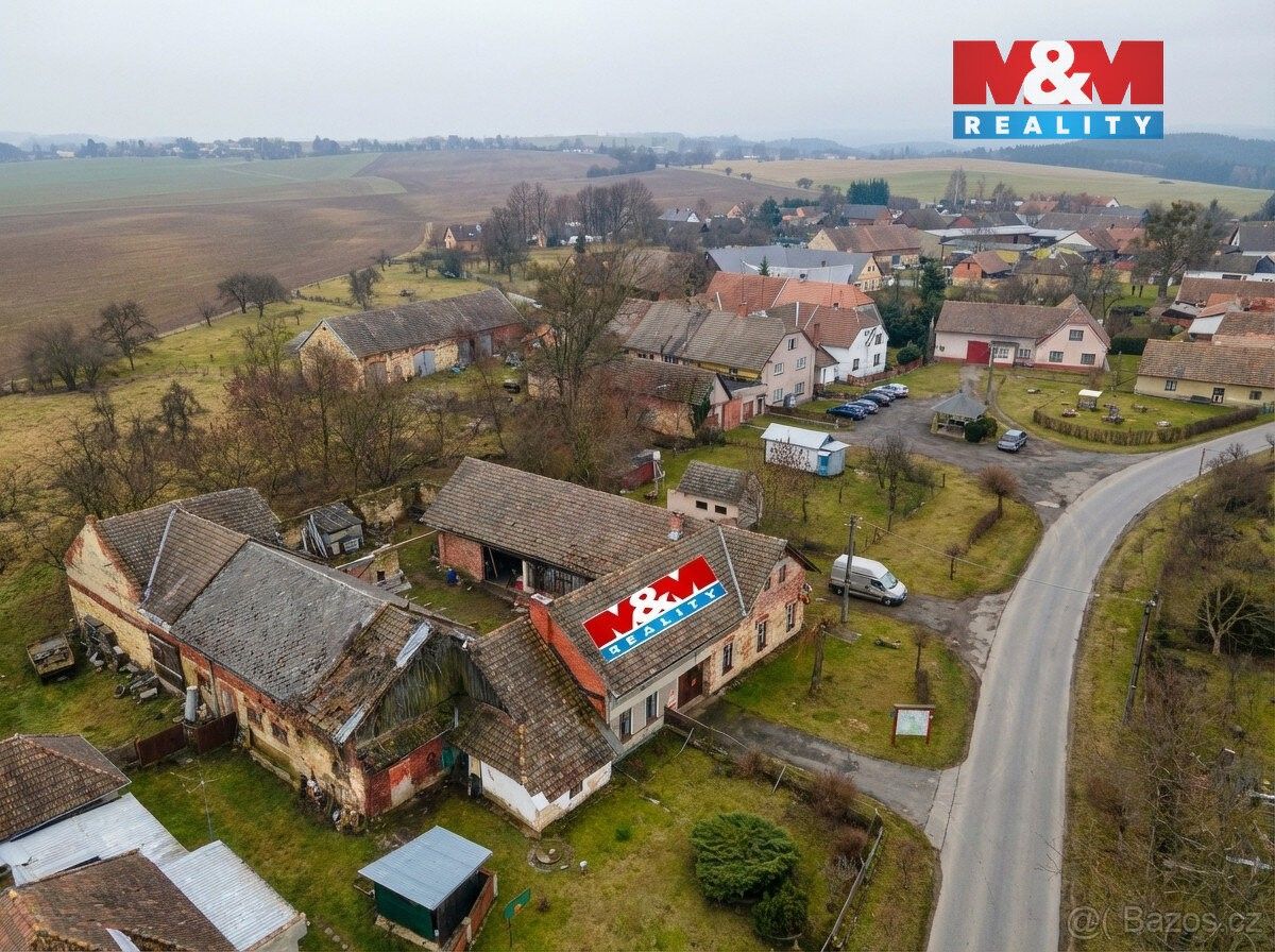 Dům – Litomyšl, Záhradí – pohled 3