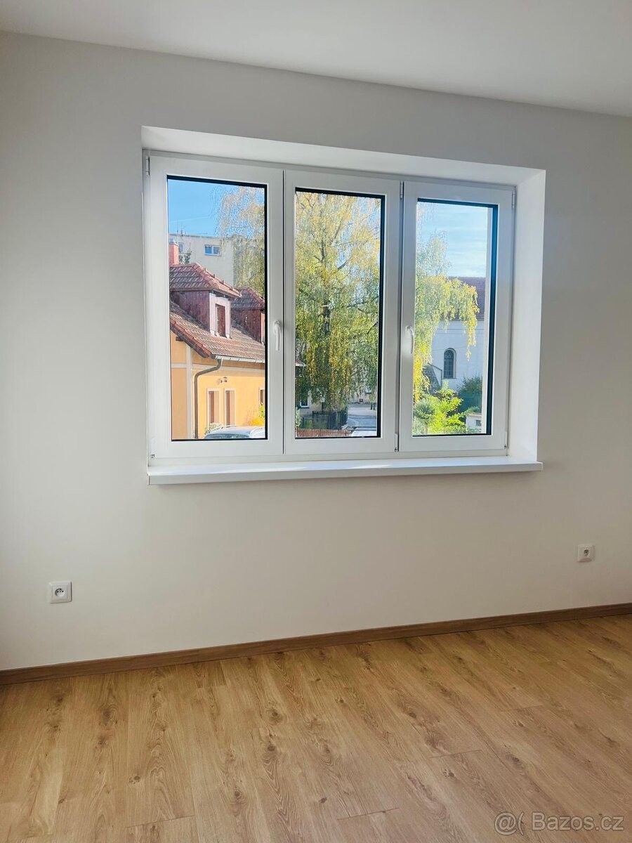 Prodej byt - Brada-Rybníček, 506 01