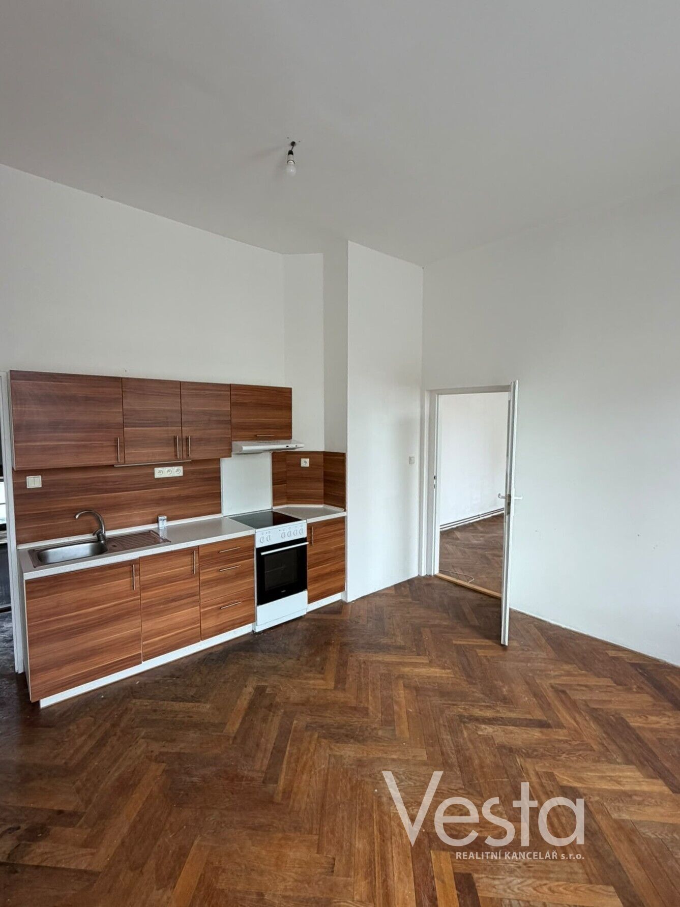 1+1, Pohraniční, Děčín I-, 39 m² - 2