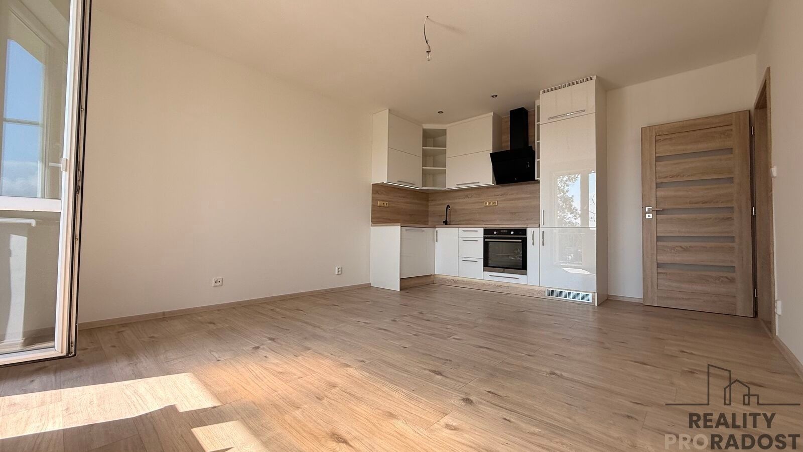 2+kk, Elišky Krásnohorské, Havířov Podlesí, 37 m² - 2