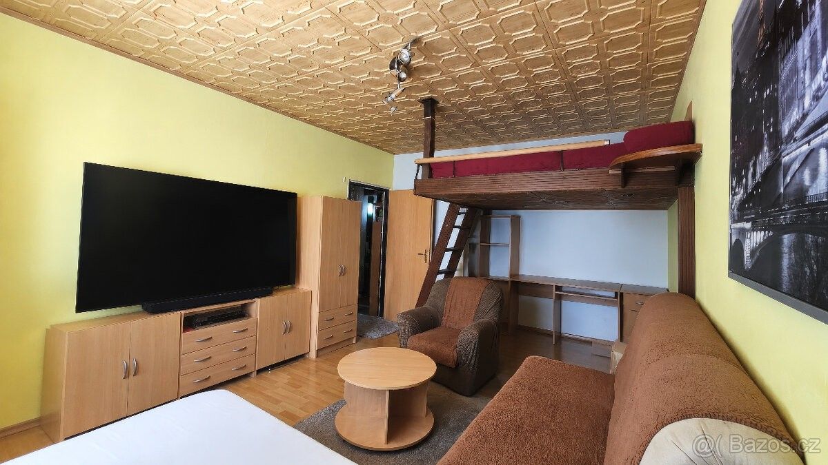 Byty, Chomutov, 430 04 - 1