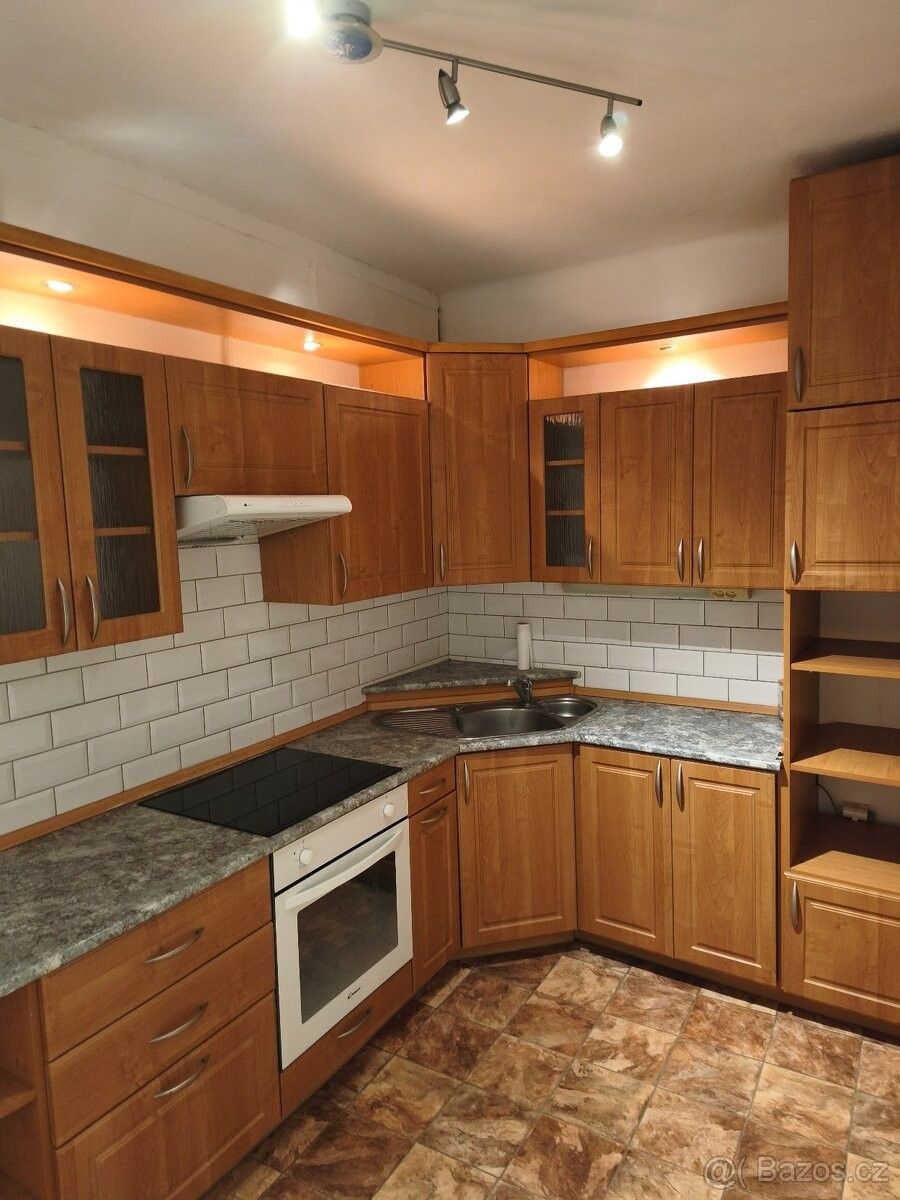 Byty, Varnsdorf, 407 47