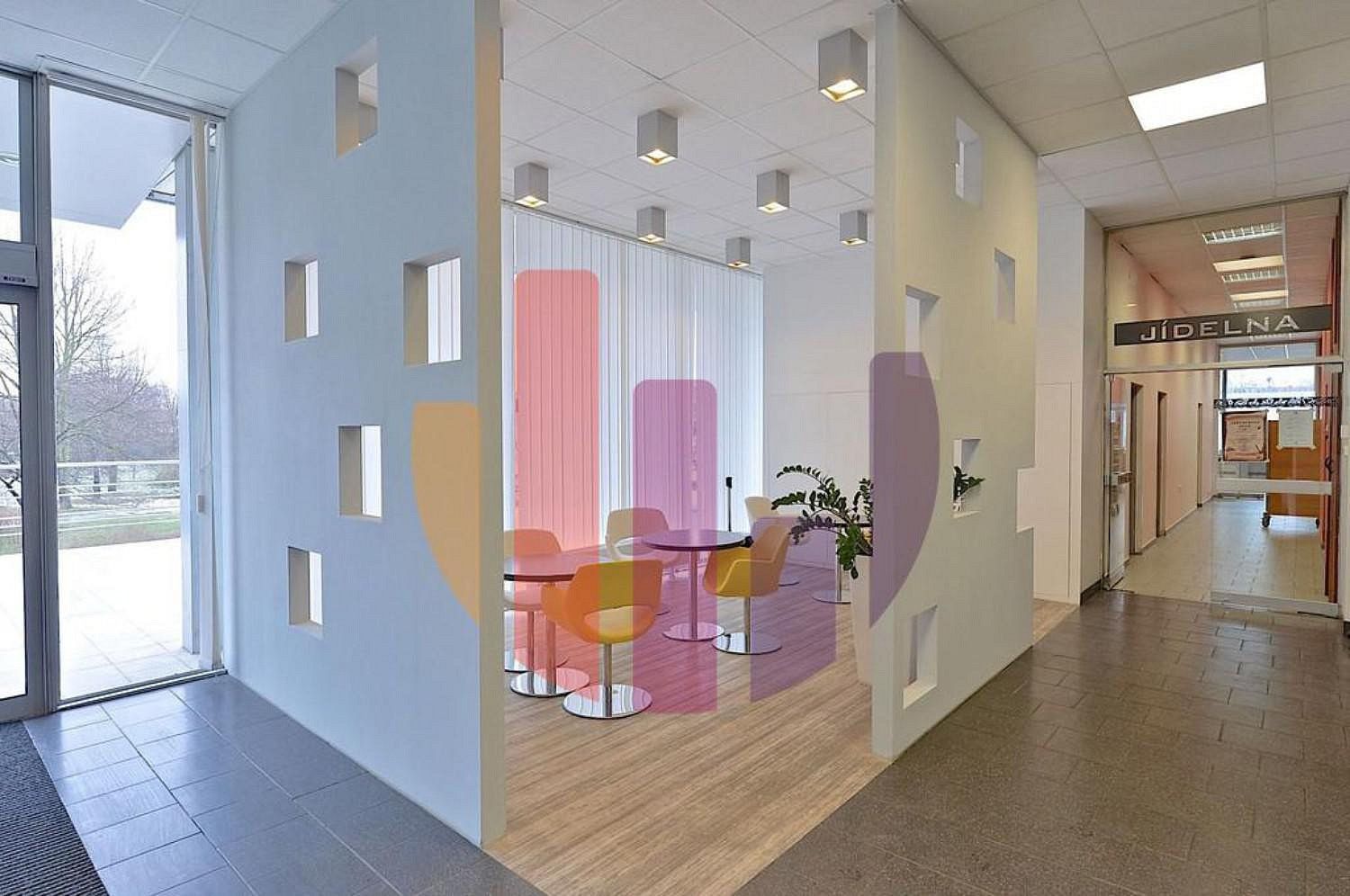 Pronájem kancelář - Praha - Strašnice, okres Praha 10, Hlavní město Praha, 129 m² - 5