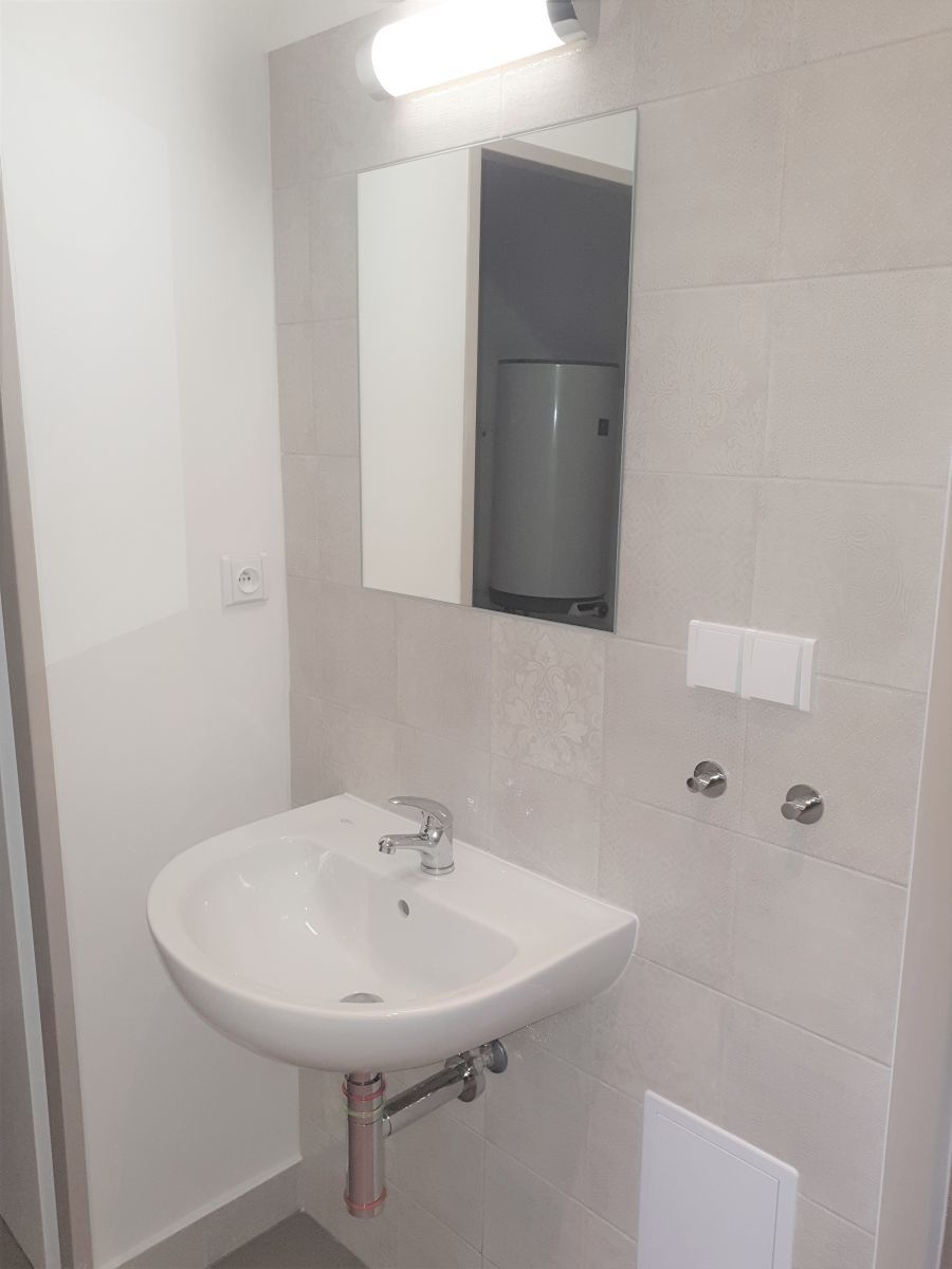 Pronájem byt 1+kk - Moskevská, Praha - Vršovice, 22 m² - 5