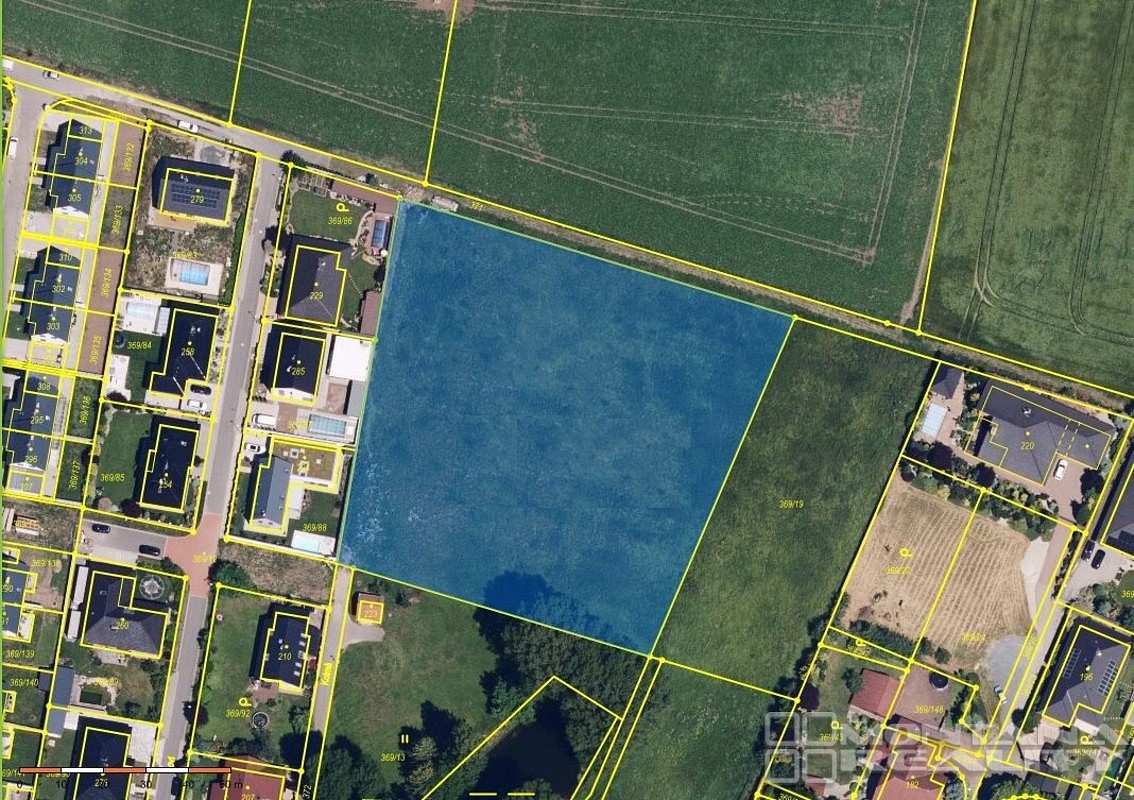 Prodej pozemek pro bydlení - Olomouc - 1