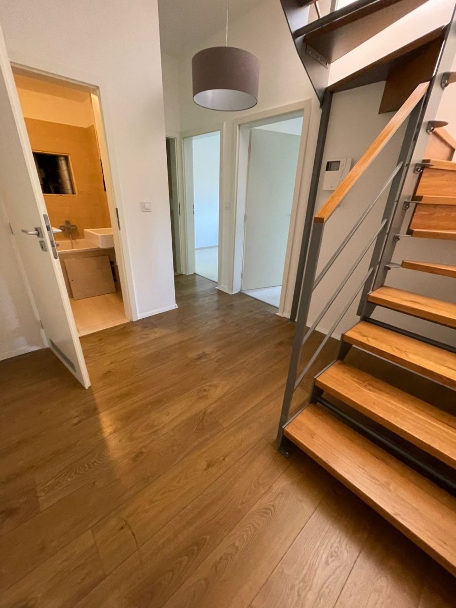 Byt 4+kk · 88 m² · Mezitraťová, Praha - Hrdlořezy - 4