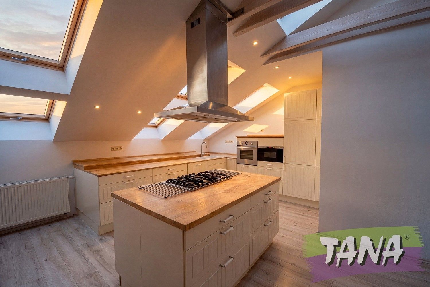 Prodej byt 2+kk - Jiráskova, Dvůr Králové nad Labem, okres Trutnov, 99 m² - 5