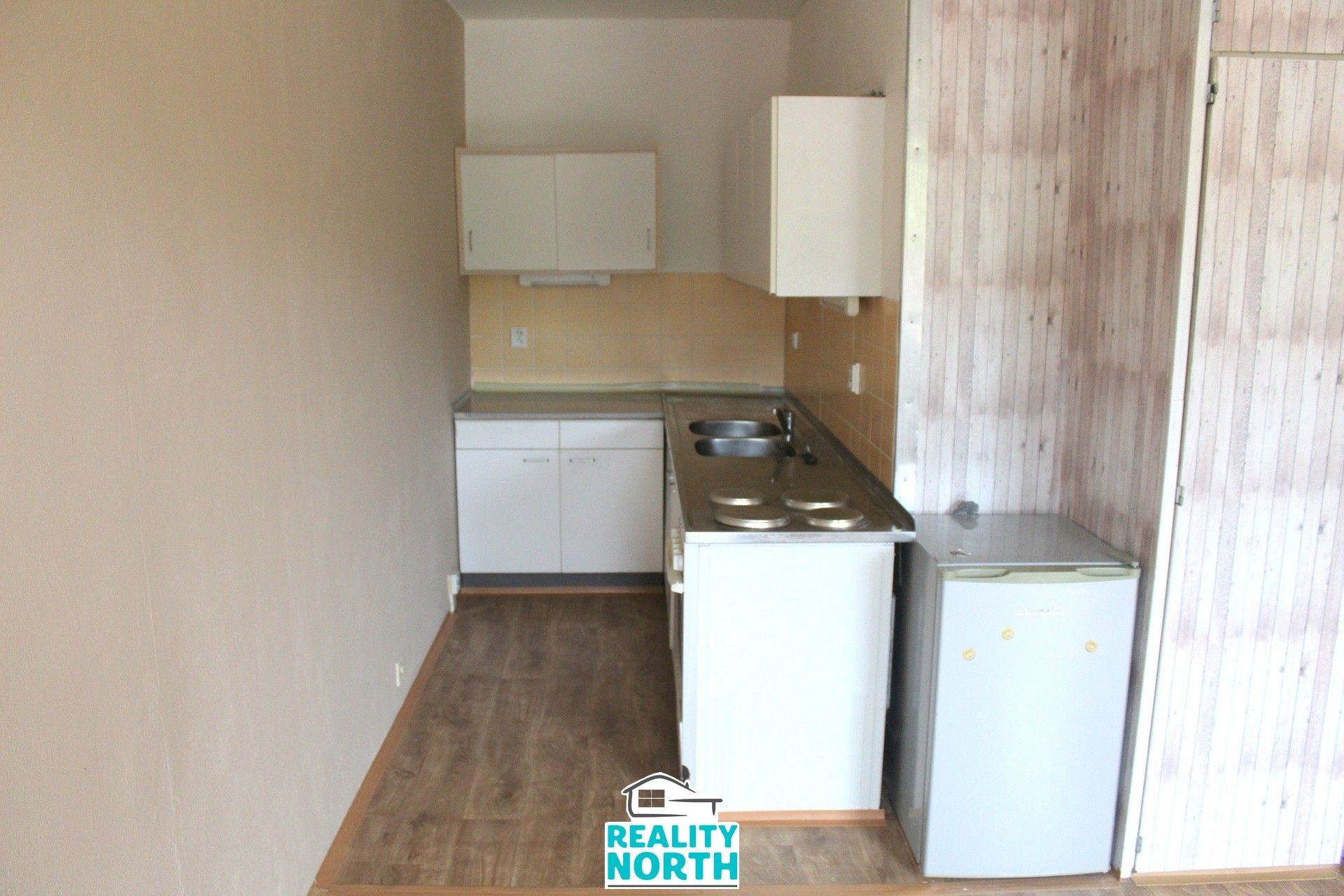 Pronájem byt 1+kk - V Oblouku, Ústí nad Labem, 31 m²