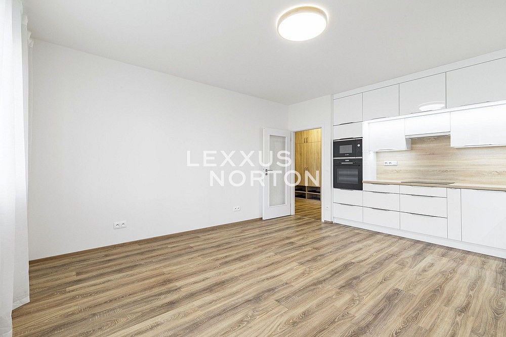 2+kk, Praha - Kbely, okres Praha 19, Hlavní město Praha, 52 m² - 1