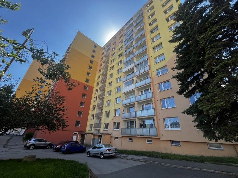 2+1, Holešická, Chomutov, 62 m² - 2