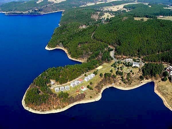 Chaty, Milešov - Orlické Zlákovice, Středočeský kraj