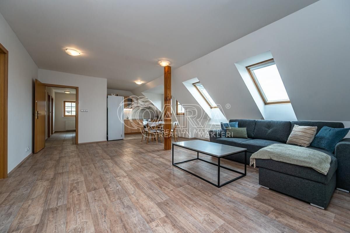 Pronájem byt 4+kk - Vodkova, Mladá Boleslav, 97 m²