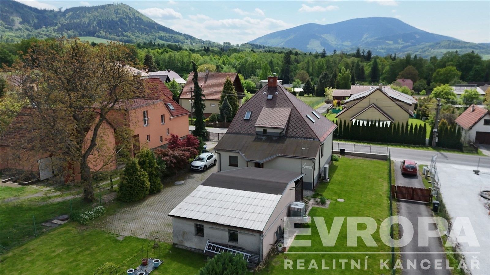 Rodinné domy, Nová Ves, Frýdlant nad Ostravicí, 154 m²