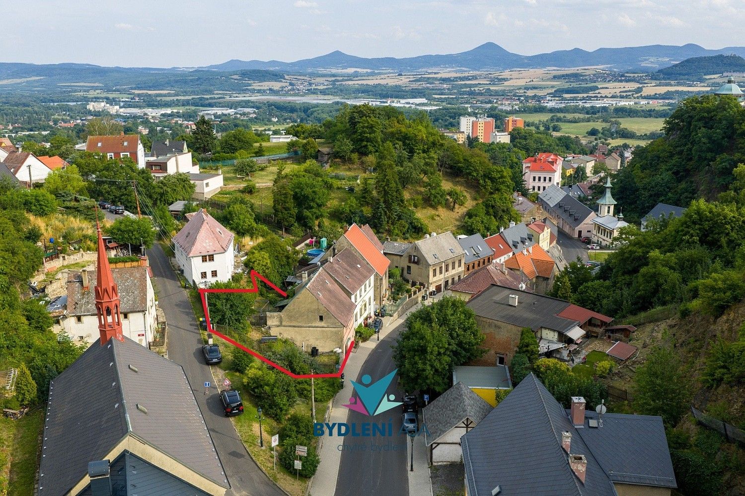 Rodinné domy, Krupka, okres Teplice, Ústecký kraj, 300 m² - 1