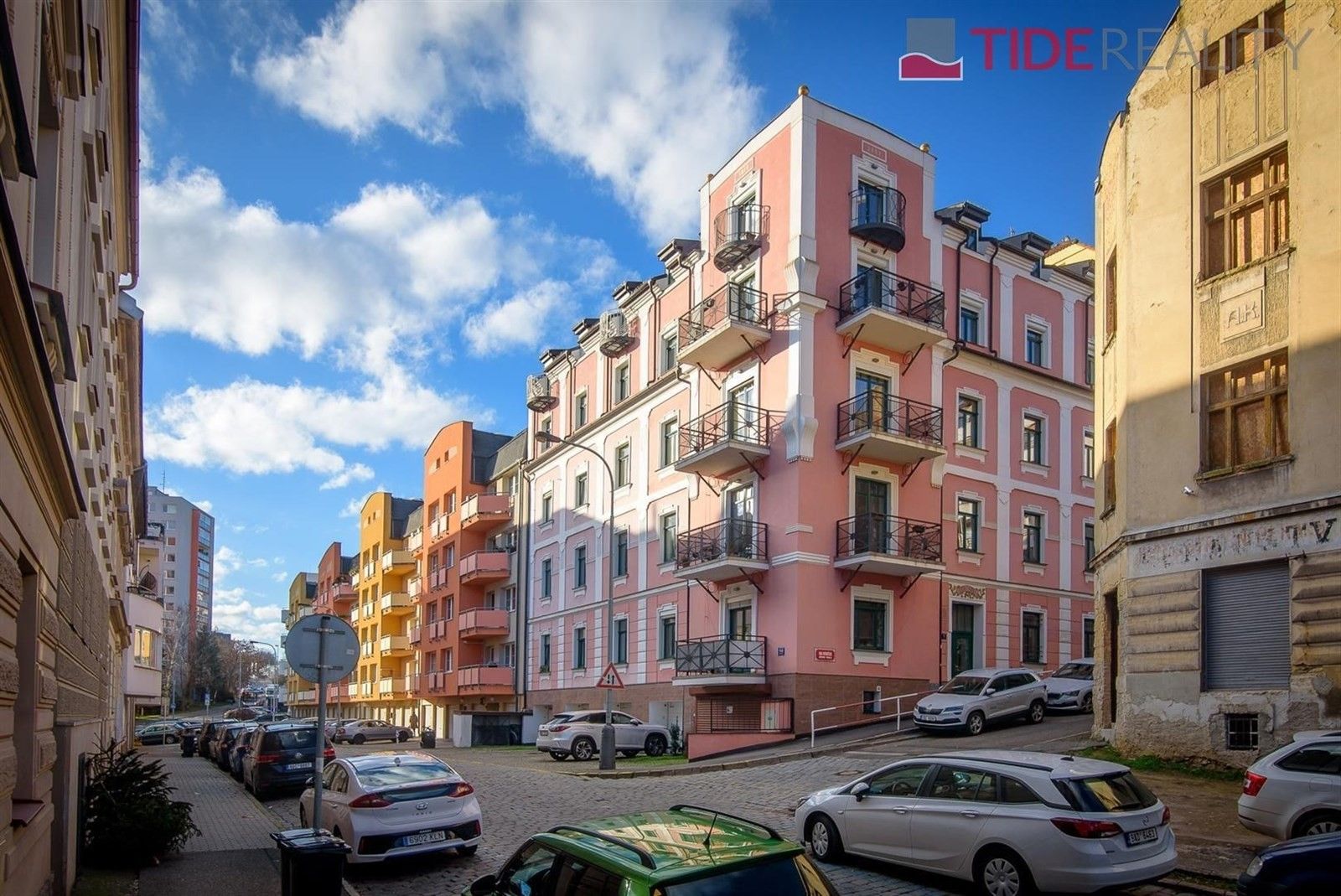 4+kk, Na viničce, Praha, 135 m²