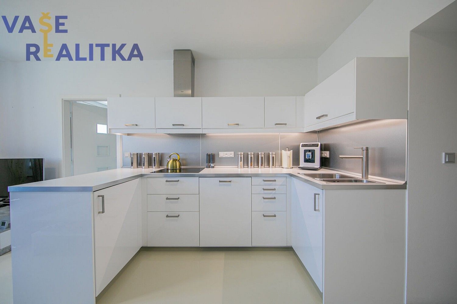Pronájem byt 2+kk - Jiřího z Poděbrad, Hranice - Hranice I-Město, okres Přerov, 51 m² - 5