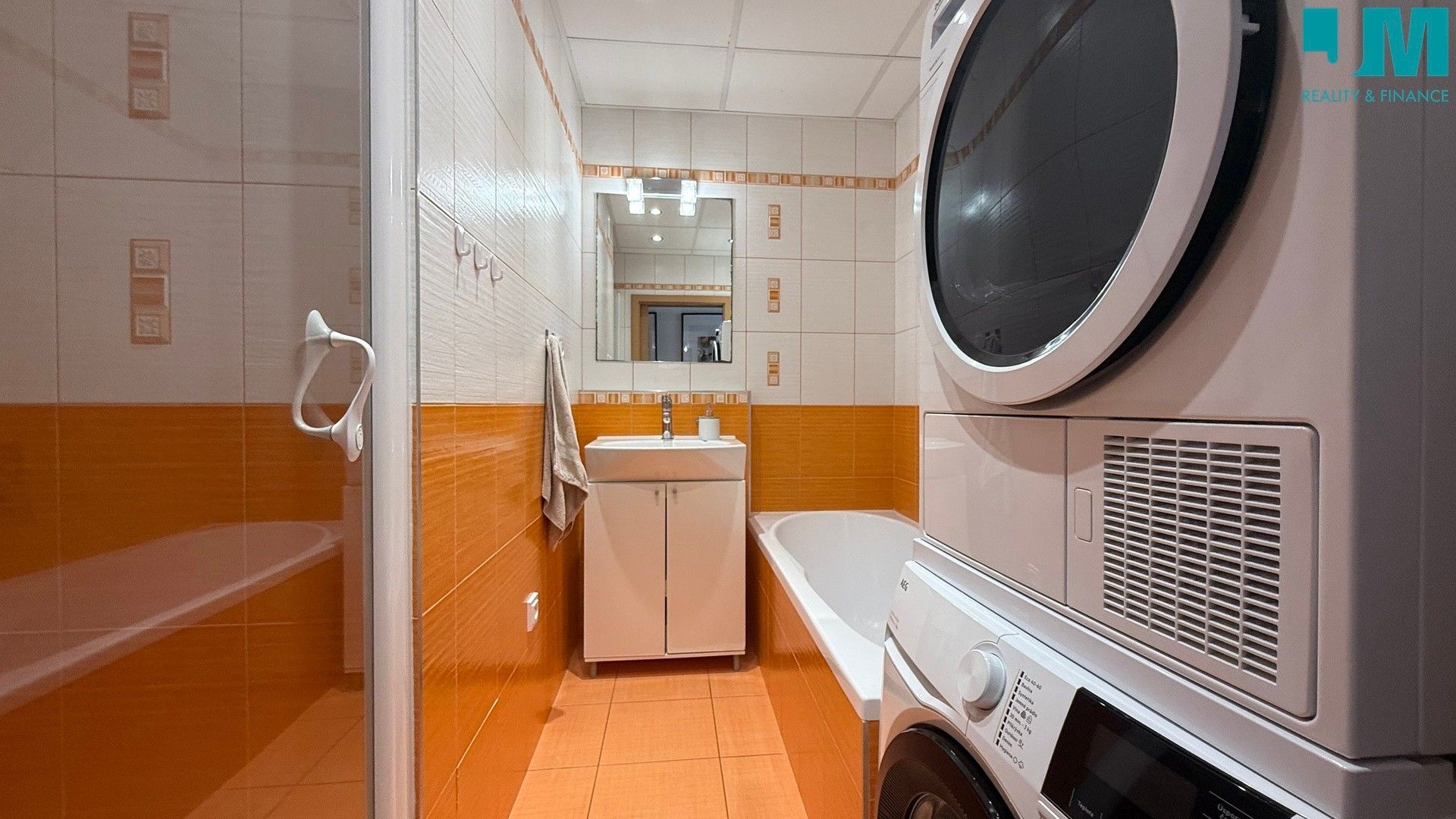 3+1, Jar. Heyrovského, Třebíč, 75 m²